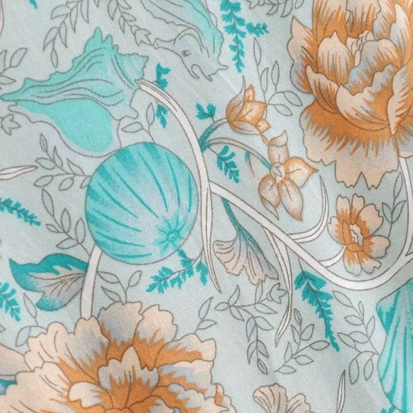 LAST ONE🎉Seashell Floral Mini Dress - Picture 4 of 11